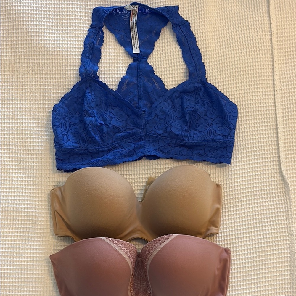 Victoria's Secret strapless set plu Free People Blue lace bralette